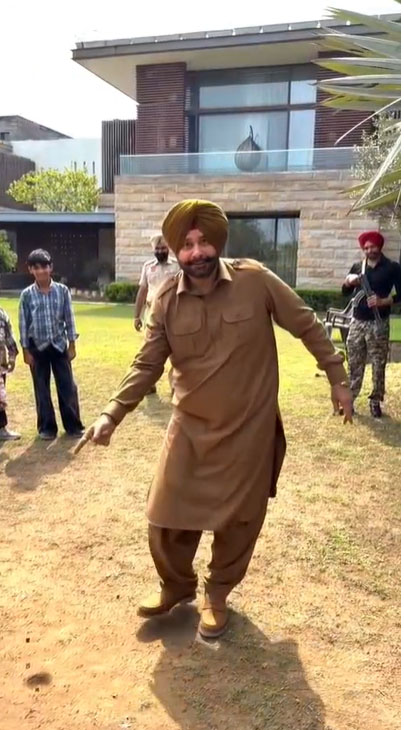 navjot sidhu  s another video goes viral